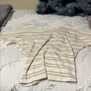 Shorty sleeve Tan boutique top